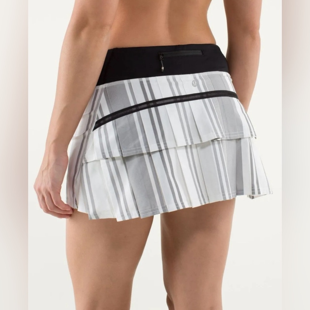 Lululemon Pace Setter Skirt - Groovy Stripe Nimbus - 2 Tall | Rare Size